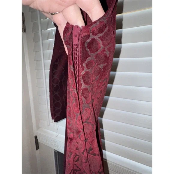 hearts & roses size 8 heavy burgundy plum velvet 50s style dress stunning EUC - Picture 6 of 8